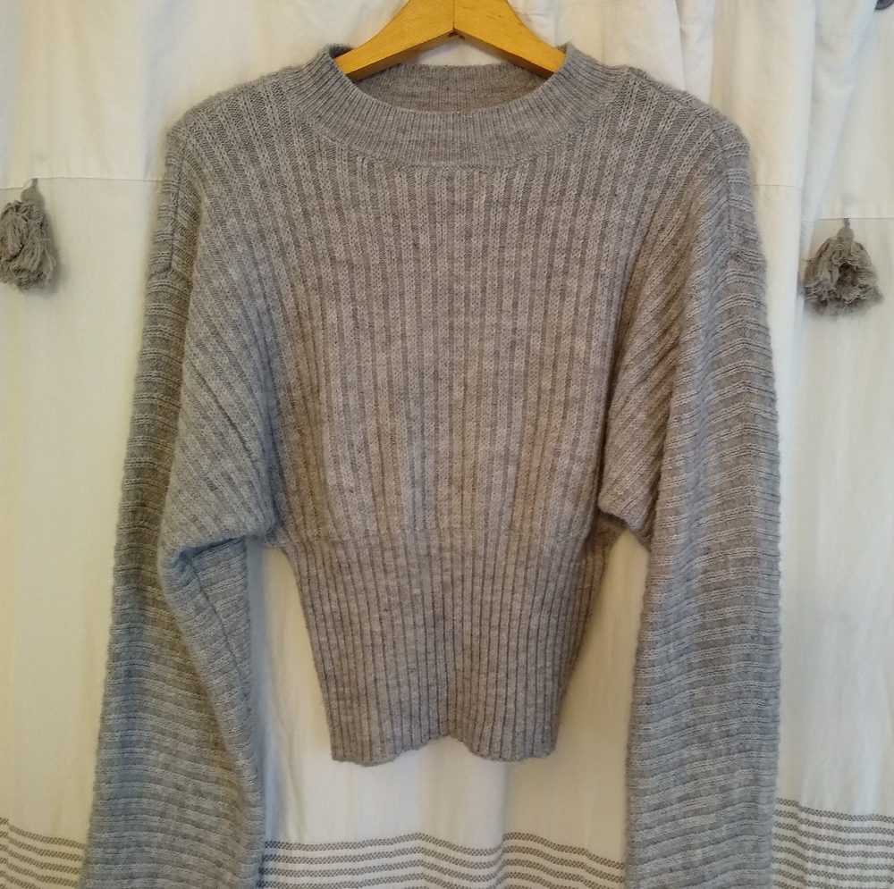 Forever 21 Crop sweater